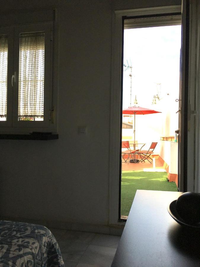 Sweet Triana Apartment Sevilla Bagian luar foto