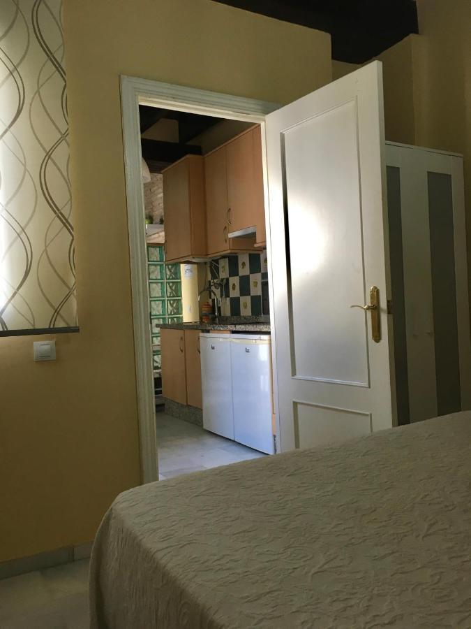 Sweet Triana Apartment Sevilla Bagian luar foto